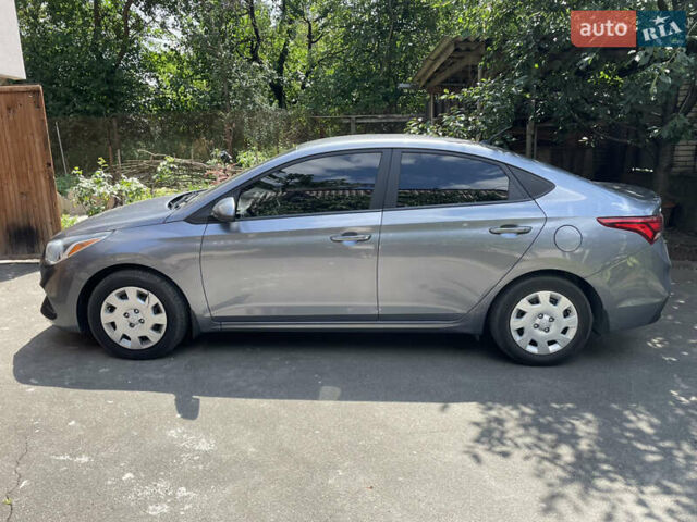 Сірий Хендай Акцент, об'ємом двигуна 1.59 л та пробігом 114 тис. км за 8500 $, фото 3 на Automoto.ua