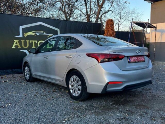 Серый Хендай Акцент, объемом двигателя 1.6 л и пробегом 100 тыс. км за 12200 $, фото 7 на Automoto.ua