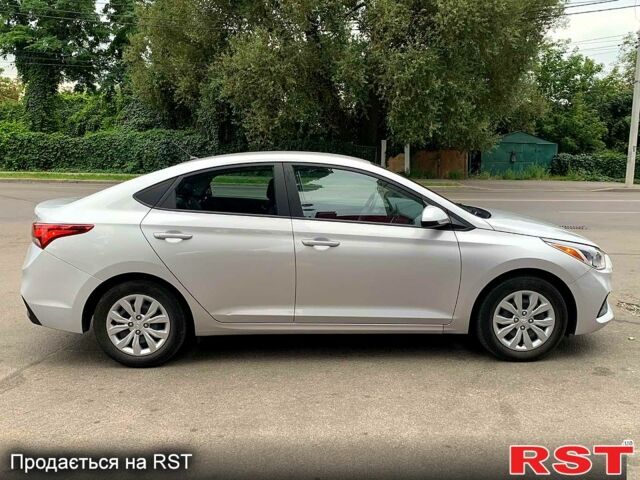 Серый Хендай Акцент, объемом двигателя 1.6 л и пробегом 50 тыс. км за 12900 $, фото 5 на Automoto.ua