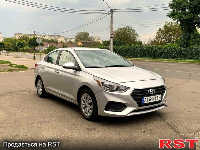 Серый Хендай Акцент, объемом двигателя 1.6 л и пробегом 50 тыс. км за 12900 $, фото 2 на Automoto.ua