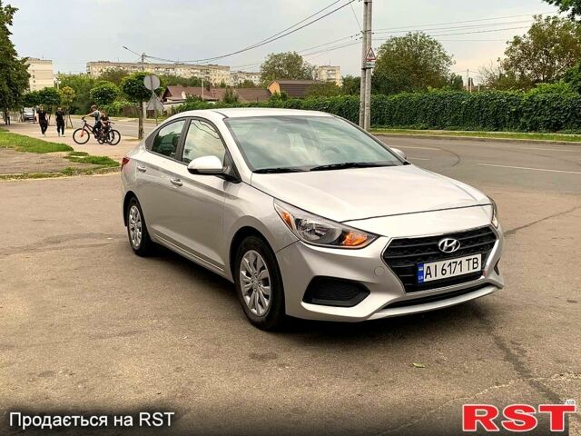 Серый Хендай Акцент, объемом двигателя 1.6 л и пробегом 50 тыс. км за 12900 $, фото 4 на Automoto.ua