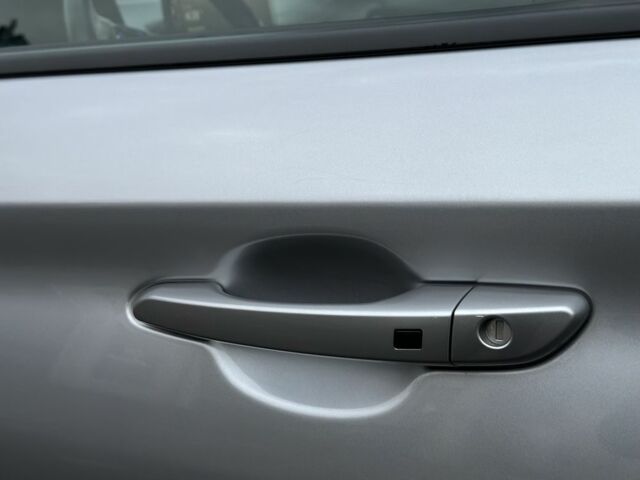 Серый Хендай Акцент, объемом двигателя 0 л и пробегом 57 тыс. км за 17900 $, фото 11 на Automoto.ua