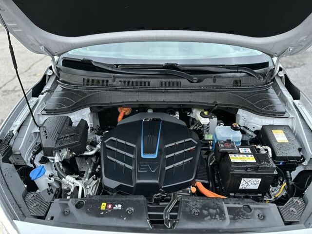 Серый Хендай Акцент, объемом двигателя 0 л и пробегом 57 тыс. км за 17900 $, фото 9 на Automoto.ua