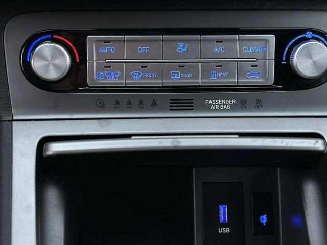 Серый Хендай Акцент, объемом двигателя 0 л и пробегом 57 тыс. км за 17900 $, фото 20 на Automoto.ua