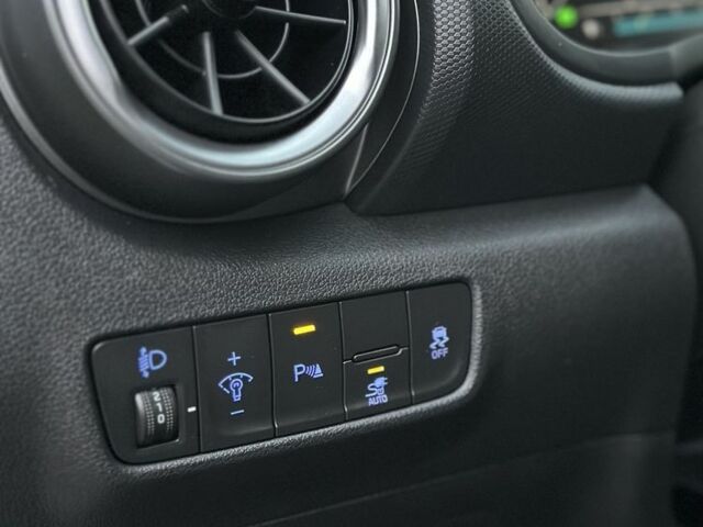 Серый Хендай Акцент, объемом двигателя 0 л и пробегом 57 тыс. км за 17900 $, фото 16 на Automoto.ua