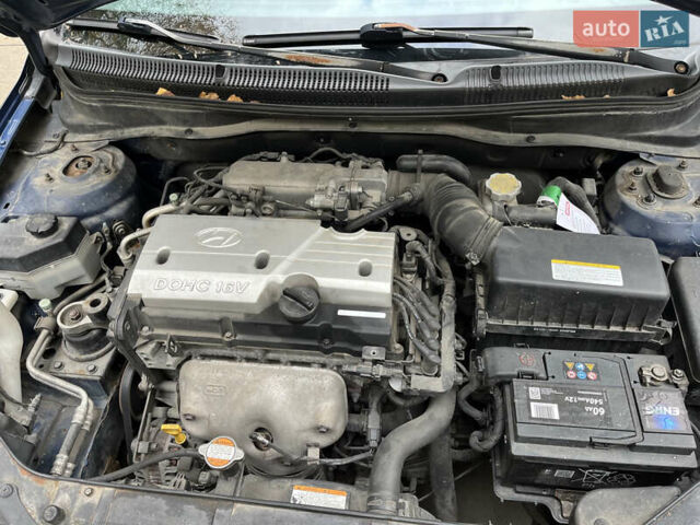 Синий Хендай Акцент, объемом двигателя 1.4 л и пробегом 160 тыс. км за 4400 $, фото 17 на Automoto.ua