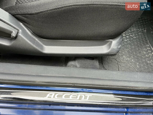 Синий Хендай Акцент, объемом двигателя 1.4 л и пробегом 160 тыс. км за 4400 $, фото 18 на Automoto.ua