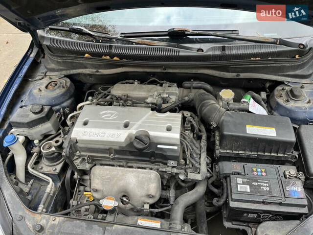 Синий Хендай Акцент, объемом двигателя 1.4 л и пробегом 160 тыс. км за 4400 $, фото 25 на Automoto.ua