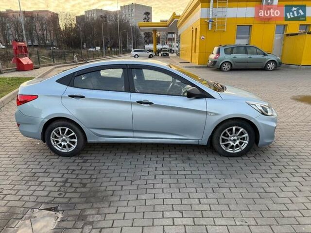 Синий Хендай Акцент, объемом двигателя 1.4 л и пробегом 220 тыс. км за 6700 $, фото 5 на Automoto.ua