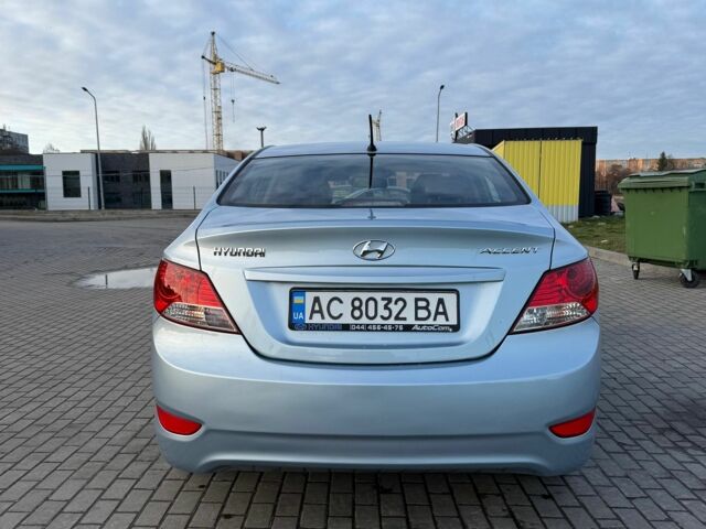 Синий Хендай Акцент, объемом двигателя 1.4 л и пробегом 220 тыс. км за 6700 $, фото 5 на Automoto.ua