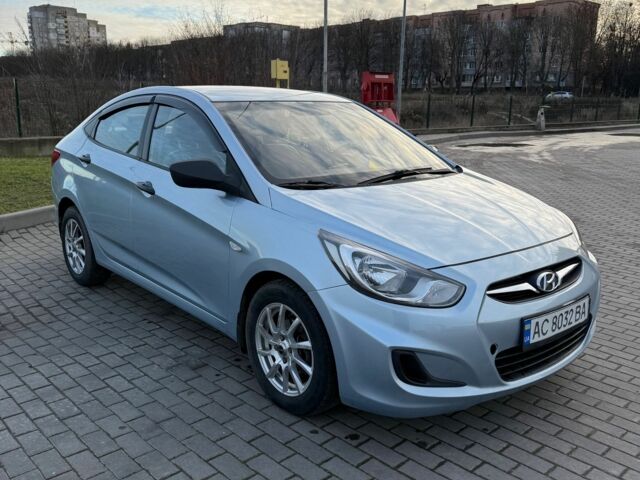 Синий Хендай Акцент, объемом двигателя 1.4 л и пробегом 220 тыс. км за 6700 $, фото 1 на Automoto.ua