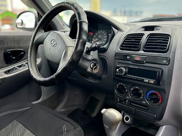 Синий Хендай Акцент, объемом двигателя 1.5 л и пробегом 280 тыс. км за 3100 $, фото 8 на Automoto.ua