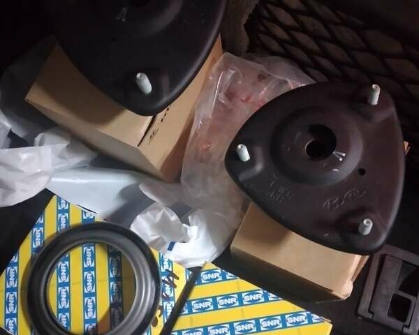 Синий Хендай Акцент, объемом двигателя 1.4 л и пробегом 236 тыс. км за 4800 $, фото 14 на Automoto.ua