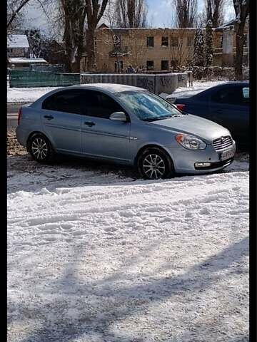 Синий Хендай Акцент, объемом двигателя 1.4 л и пробегом 113 тыс. км за 4800 $, фото 5 на Automoto.ua