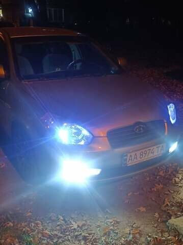 Синий Хендай Акцент, объемом двигателя 1.4 л и пробегом 113 тыс. км за 4800 $, фото 10 на Automoto.ua