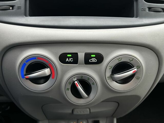 Синий Хендай Акцент, объемом двигателя 1.4 л и пробегом 270 тыс. км за 4550 $, фото 14 на Automoto.ua