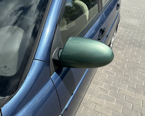 Синий Хендай Акцент, объемом двигателя 1.4 л и пробегом 302 тыс. км за 3300 $, фото 14 на Automoto.ua