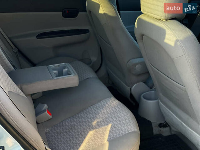 Синий Хендай Акцент, объемом двигателя 1.4 л и пробегом 196 тыс. км за 5500 $, фото 8 на Automoto.ua