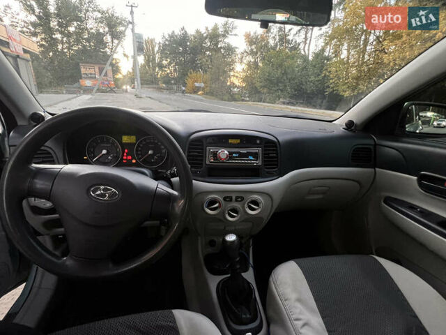 Хендай Акцент 2007 в Киеве на Automoto.ua Синий Хендай Акцент, объемом двигателя 1.4 л и пробегом 248 тыс. км за 3900 $, фото 9 на Automoto.ua
