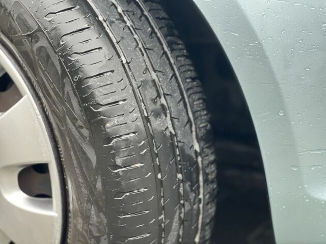 Синий Хендай Акцент, объемом двигателя 1.4 л и пробегом 270 тыс. км за 4550 $, фото 7 на Automoto.ua