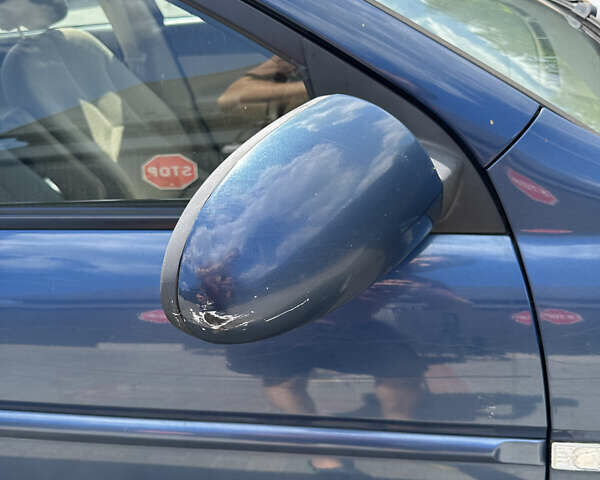 Синий Хендай Акцент, объемом двигателя 1.4 л и пробегом 302 тыс. км за 3300 $, фото 13 на Automoto.ua