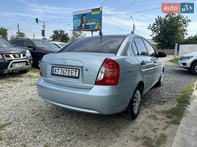 Синий Хендай Акцент, объемом двигателя 1.4 л и пробегом 221 тыс. км за 4300 $, фото 4 на Automoto.ua