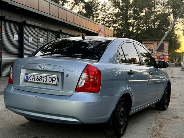 Хендай Акцент 2007 в Киеве на Automoto.ua Синий Хендай Акцент, объемом двигателя 1.4 л и пробегом 254 тыс. км за 4000 $, фото 2 на Automoto.ua
