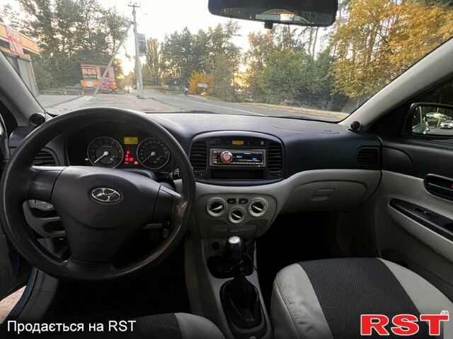 Хендай Акцент 2007 в Киеве на Automoto.ua Синий Хендай Акцент, объемом двигателя 1.4 л и пробегом 254 тыс. км за 4000 $, фото 7 на Automoto.ua