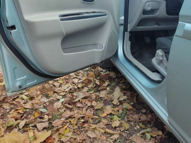 Синий Хендай Акцент, объемом двигателя 1.4 л и пробегом 239 тыс. км за 4100 $, фото 3 на Automoto.ua