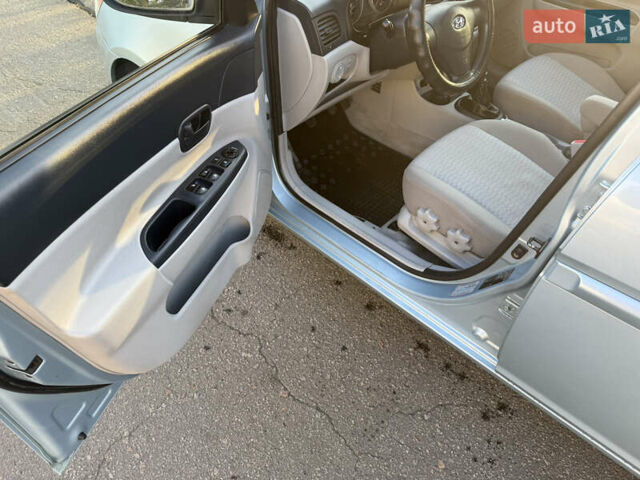 Синий Хендай Акцент, объемом двигателя 1.4 л и пробегом 125 тыс. км за 4700 $, фото 15 на Automoto.ua