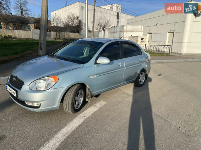Синій Хендай Акцент, об'ємом двигуна 1.6 л та пробігом 240 тис. км за 5399 $, фото 1 на Automoto.ua
