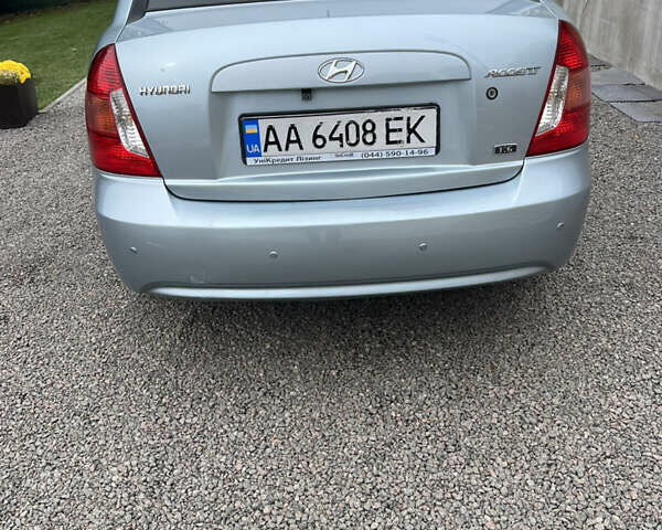 Синій Хендай Акцент, об'ємом двигуна 1.6 л та пробігом 238 тис. км за 5100 $, фото 1 на Automoto.ua