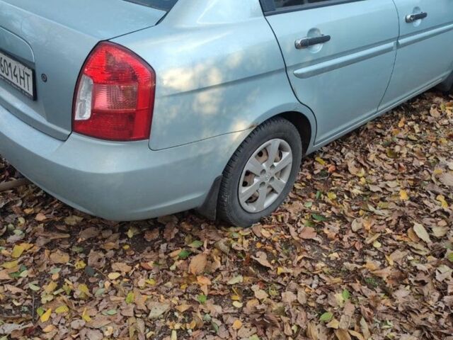 Синий Хендай Акцент, объемом двигателя 1.4 л и пробегом 239 тыс. км за 4100 $, фото 10 на Automoto.ua