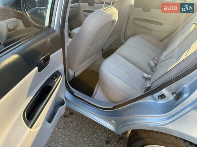 Синий Хендай Акцент, объемом двигателя 1.4 л и пробегом 125 тыс. км за 4700 $, фото 16 на Automoto.ua