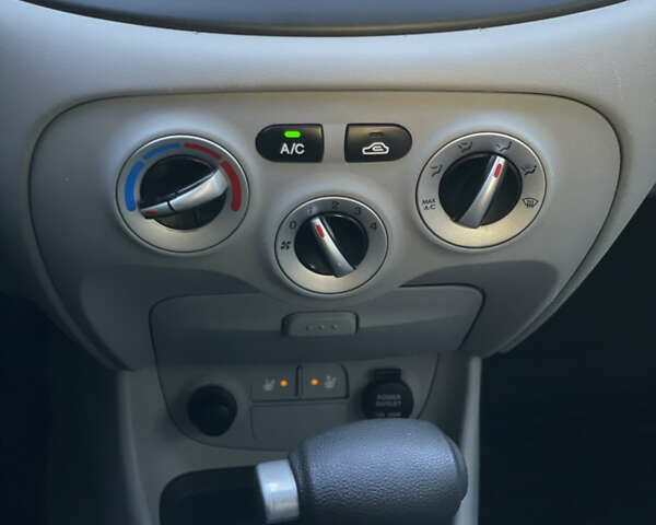 Синий Хендай Акцент, объемом двигателя 1.4 л и пробегом 196 тыс. км за 5500 $, фото 12 на Automoto.ua