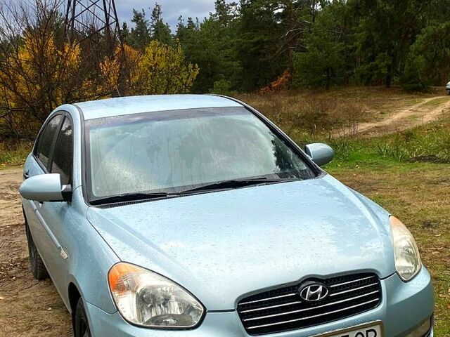 Хендай Акцент 2007 в Киеве на Automoto.ua Синий Хендай Акцент, объемом двигателя 1.4 л и пробегом 254 тыс. км за 4000 $, фото 1 на Automoto.ua