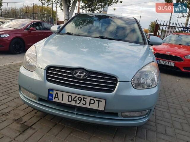 Синий Хендай Акцент, объемом двигателя 1.4 л и пробегом 220 тыс. км за 5200 $, фото 9 на Automoto.ua