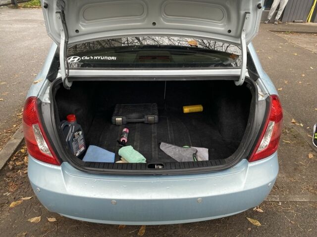 Синий Хендай Акцент, объемом двигателя 1.4 л и пробегом 195 тыс. км за 5500 $, фото 8 на Automoto.ua