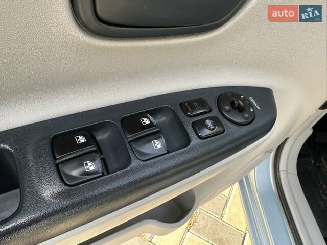 Синий Хендай Акцент, объемом двигателя 1.4 л и пробегом 174 тыс. км за 5450 $, фото 13 на Automoto.ua