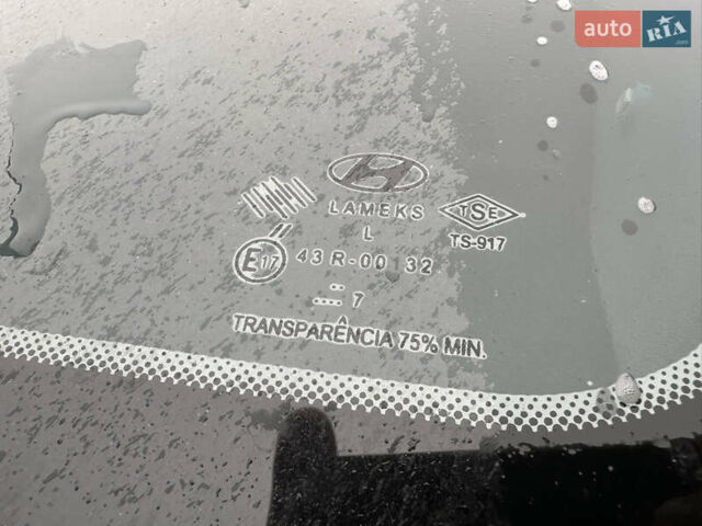 Синий Хендай Акцент, объемом двигателя 1.4 л и пробегом 174 тыс. км за 5450 $, фото 15 на Automoto.ua