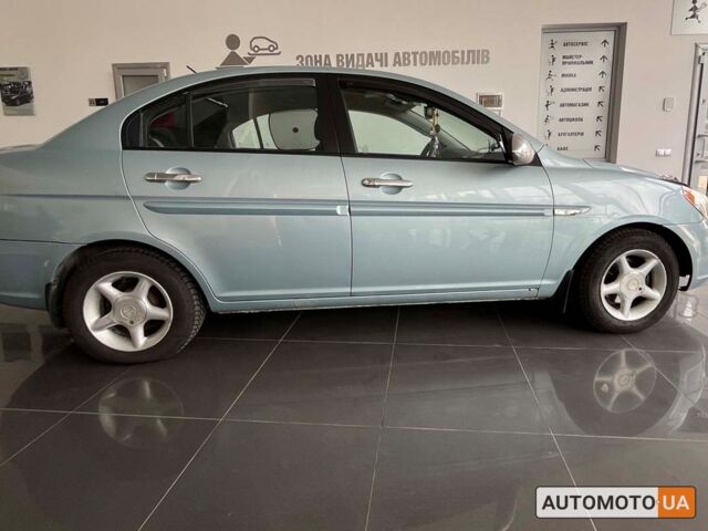 Синий Хендай Акцент, объемом двигателя 1.6 л и пробегом 172 тыс. км за 5500 $, фото 7 на Automoto.ua
