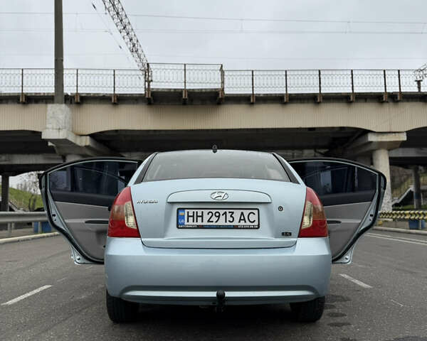 Синій Хендай Акцент, об'ємом двигуна 1.6 л та пробігом 182 тис. км за 4790 $, фото 33 на Automoto.ua