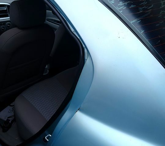 Синій Хендай Акцент, об'ємом двигуна 1.4 л та пробігом 113 тис. км за 2400 $, фото 6 на Automoto.ua