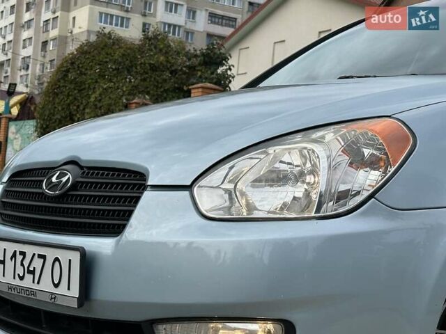 Синій Хендай Акцент, об'ємом двигуна 1.4 л та пробігом 201 тис. км за 5999 $, фото 4 на Automoto.ua