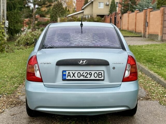 Синій Хендай Акцент, об'ємом двигуна 1.4 л та пробігом 227 тис. км за 3800 $, фото 4 на Automoto.ua