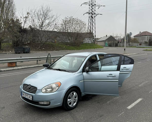 Синій Хендай Акцент, об'ємом двигуна 1.6 л та пробігом 182 тис. км за 4790 $, фото 24 на Automoto.ua