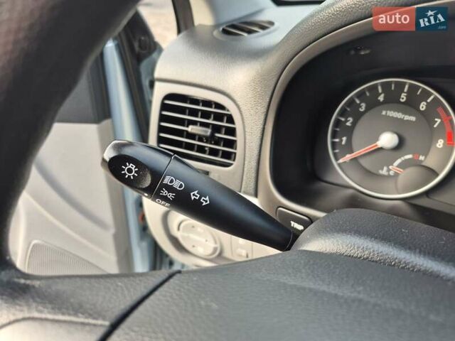 Синий Хендай Акцент, объемом двигателя 1.4 л и пробегом 57 тыс. км за 6550 $, фото 43 на Automoto.ua