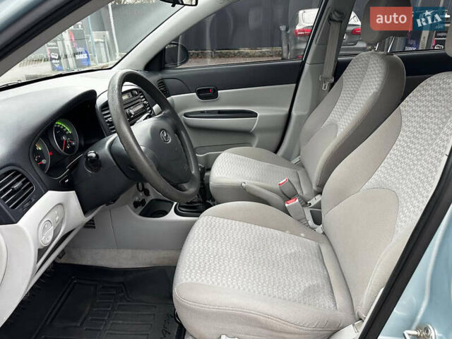 Синій Хендай Акцент, об'ємом двигуна 1.4 л та пробігом 102 тис. км за 4999 $, фото 8 на Automoto.ua