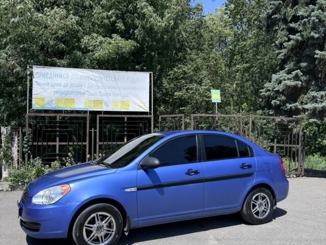 Синий Хендай Акцент, объемом двигателя 1.4 л и пробегом 212 тыс. км за 5500 $, фото 1 на Automoto.ua