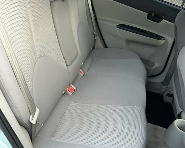 Синий Хендай Акцент, объемом двигателя 1.6 л и пробегом 240 тыс. км за 5250 $, фото 14 на Automoto.ua